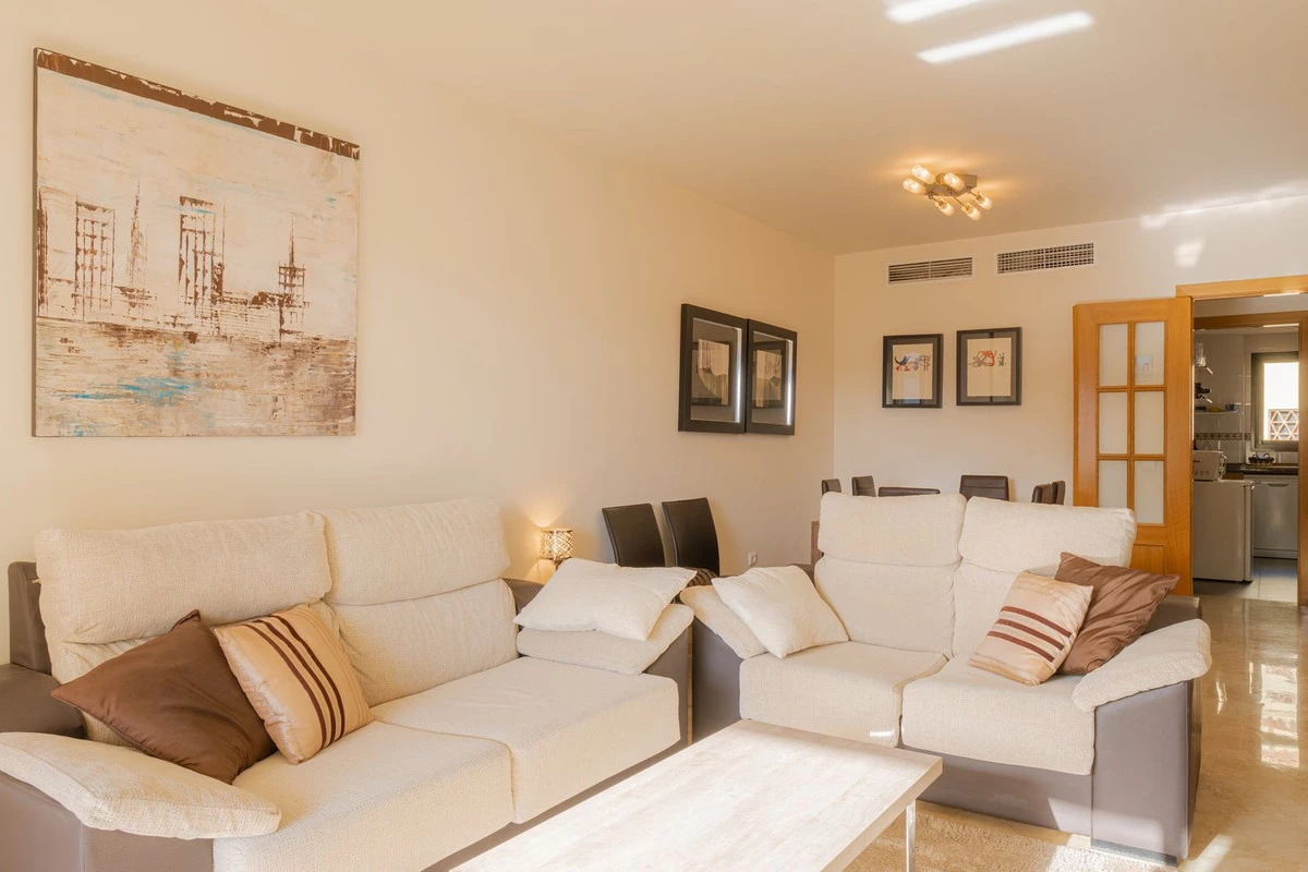 3-e898b2bb2a2fdfd06d2c39894dce8316