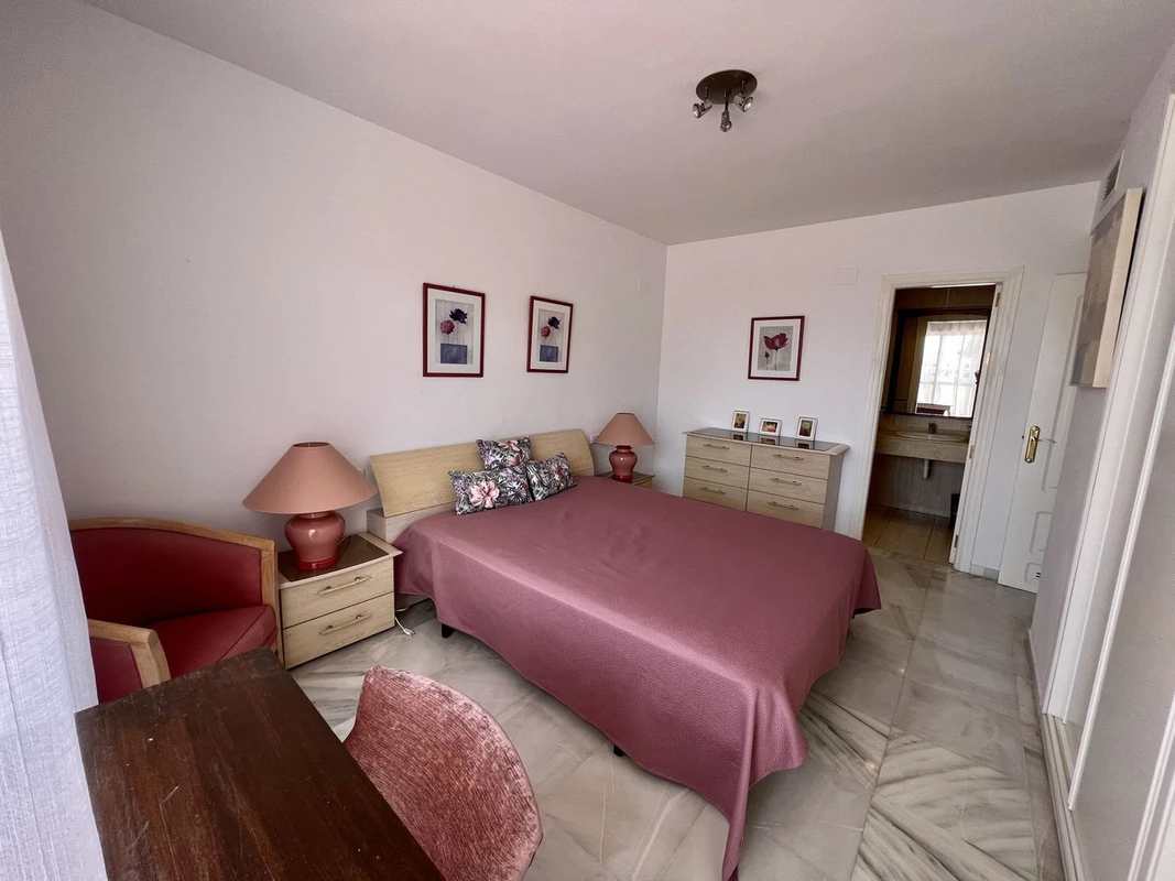 8-e64a9055bba3e77ac8aca3b893cdf826