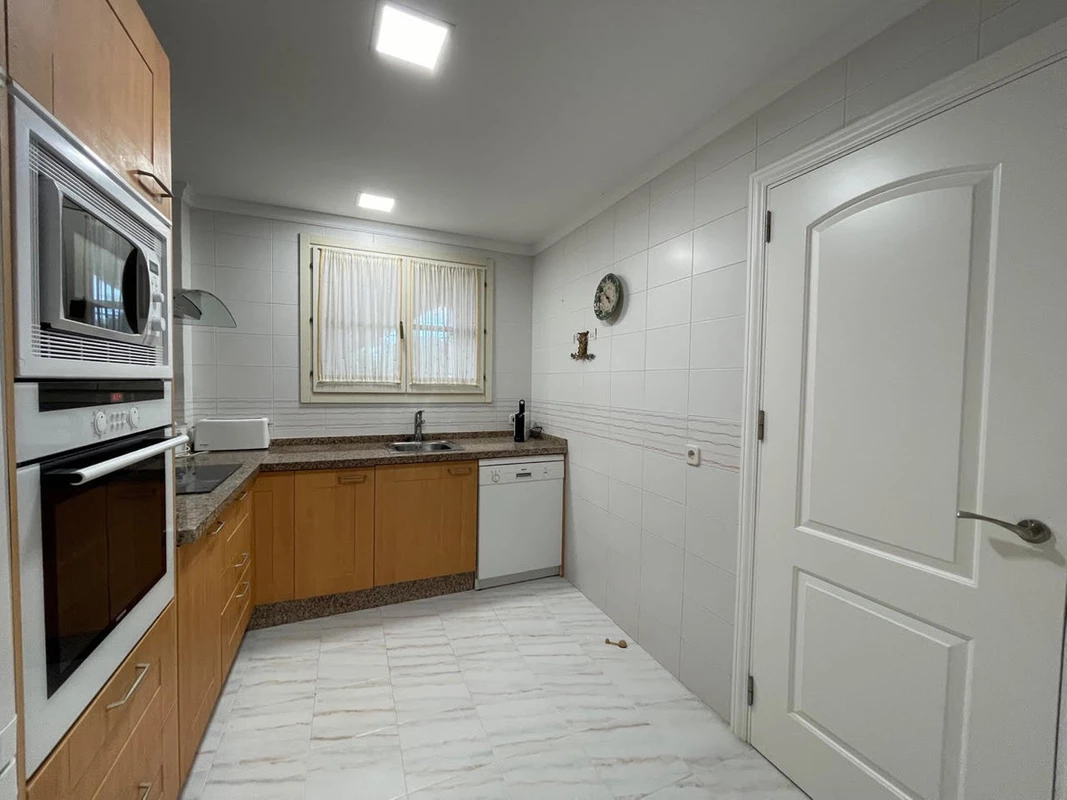 7-aa4cc561180b369757c0bb4af9886cd3