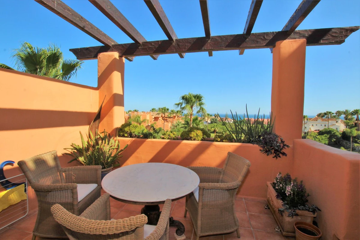 1-7980e48d732b6fc85c14b43b94d2aa54