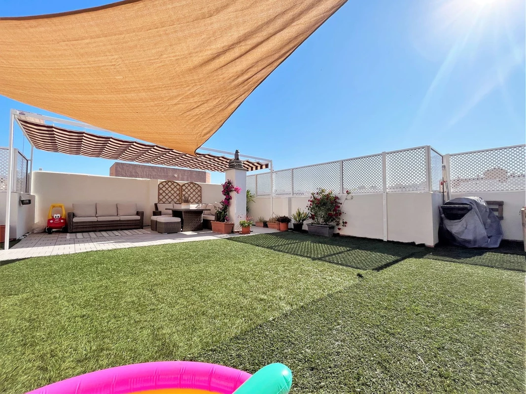 9-467d0cee5b725f3ef65f102a0c2e69c0