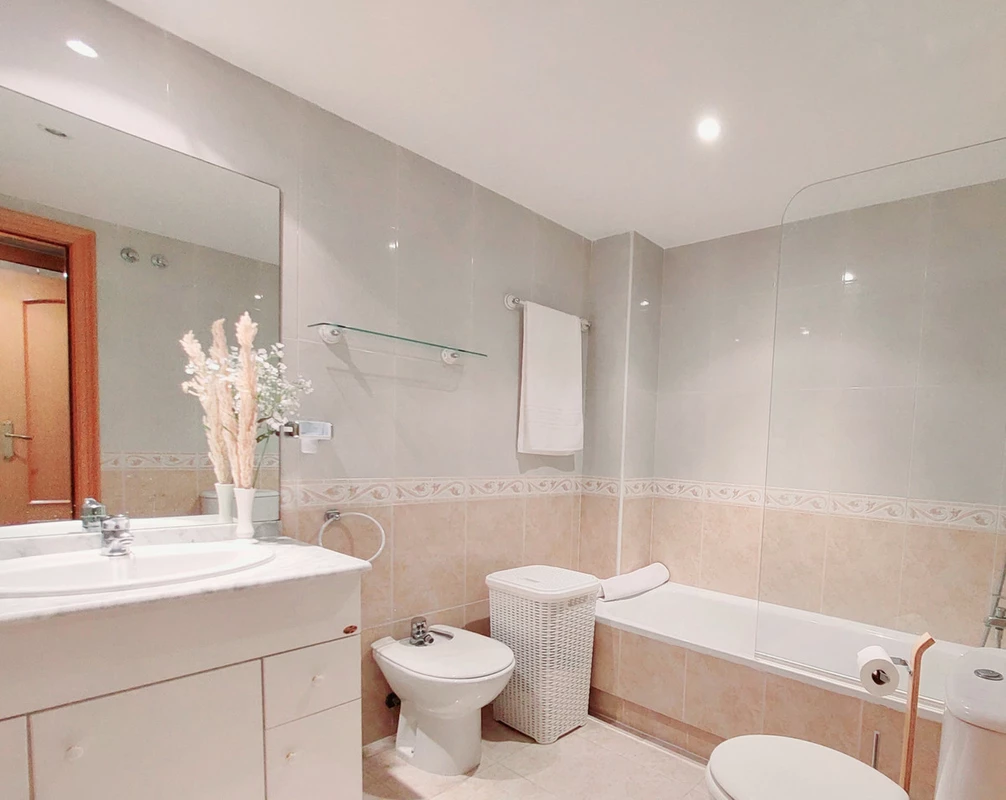 8-e64a9055bba3e77ac8aca3b893cdf826