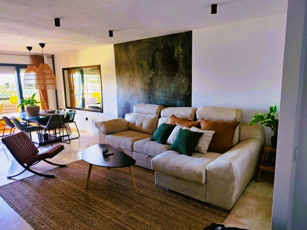 1-7980e48d732b6fc85c14b43b94d2aa54