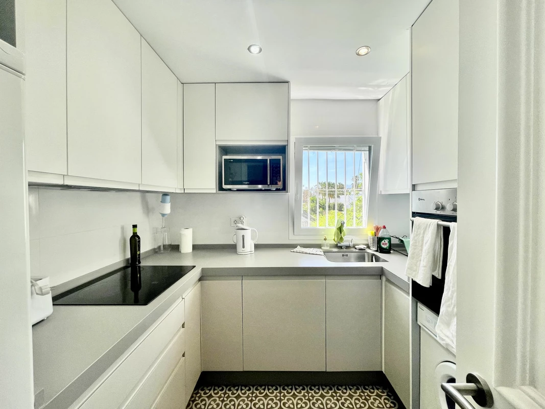 7-aa4cc561180b369757c0bb4af9886cd3