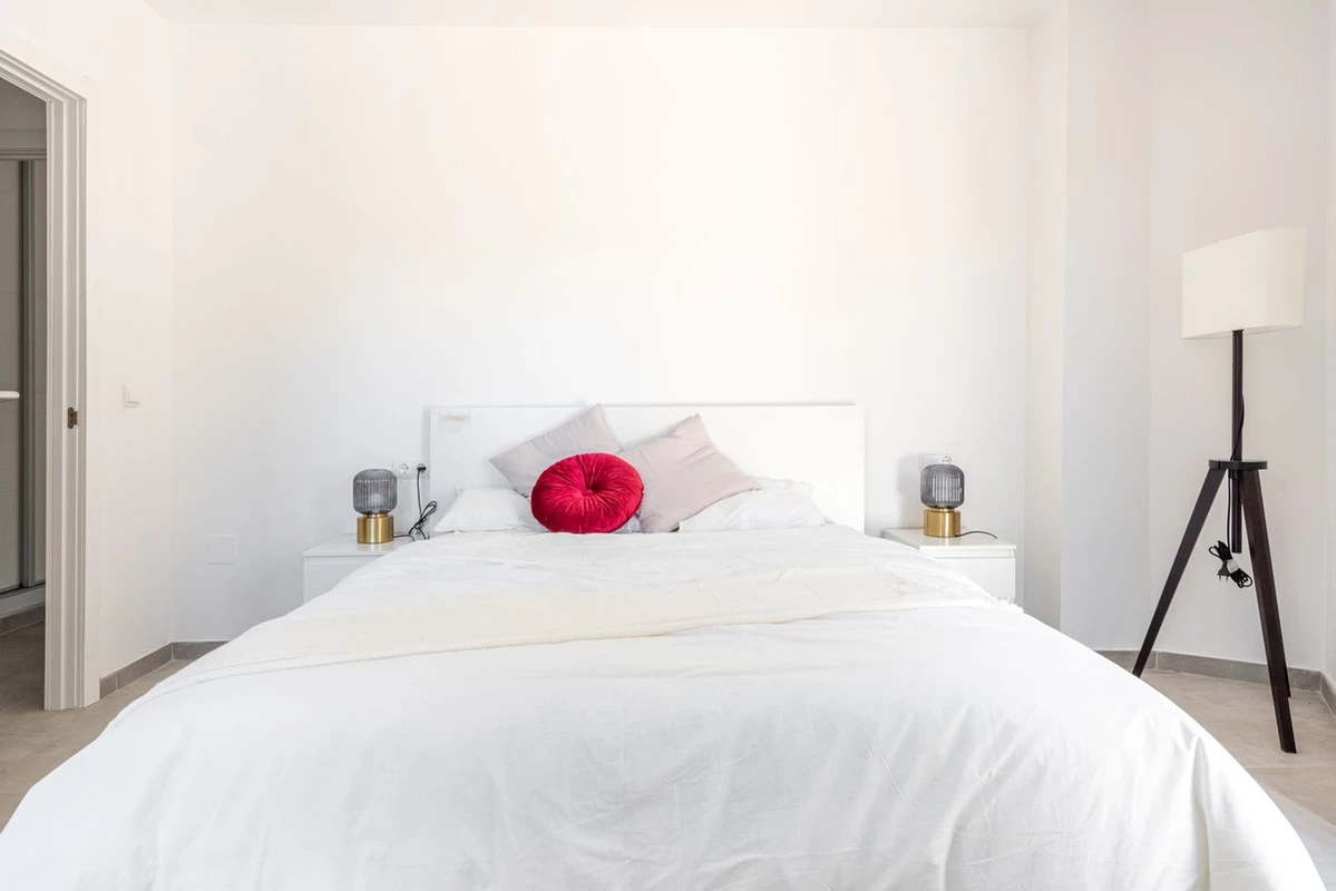 8-e64a9055bba3e77ac8aca3b893cdf826