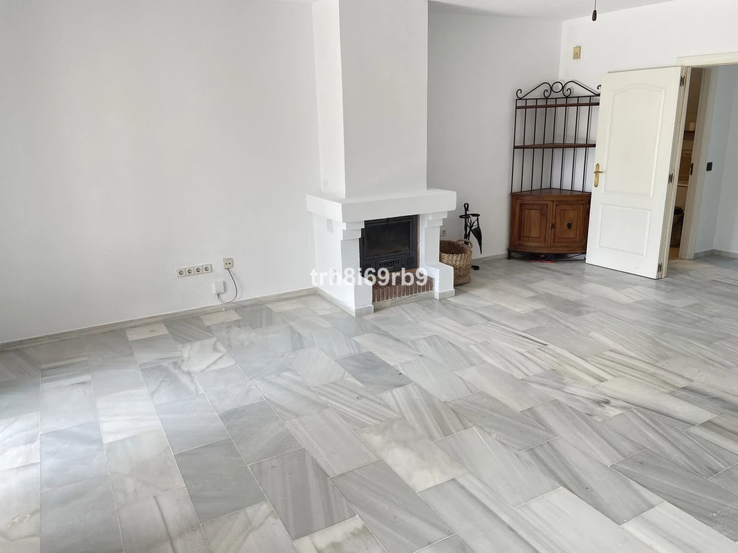 9-467d0cee5b725f3ef65f102a0c2e69c0