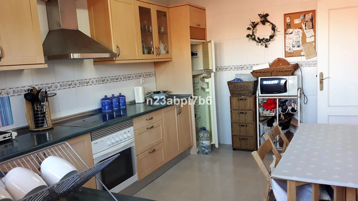 7-aa4cc561180b369757c0bb4af9886cd3