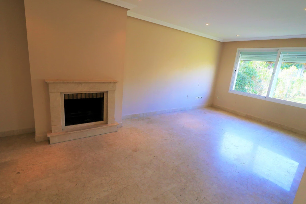 3-e898b2bb2a2fdfd06d2c39894dce8316