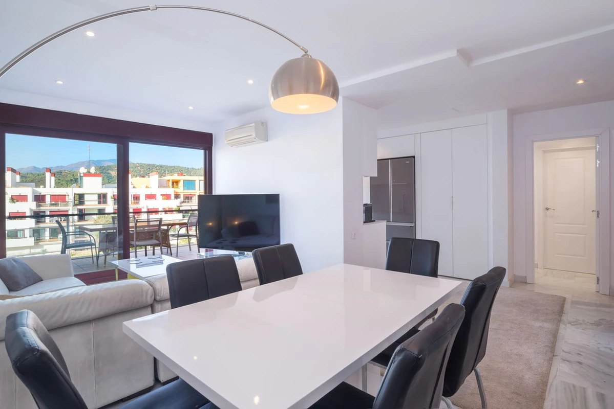 4-c23c0f86247804fa50226aecd8b0b2c8