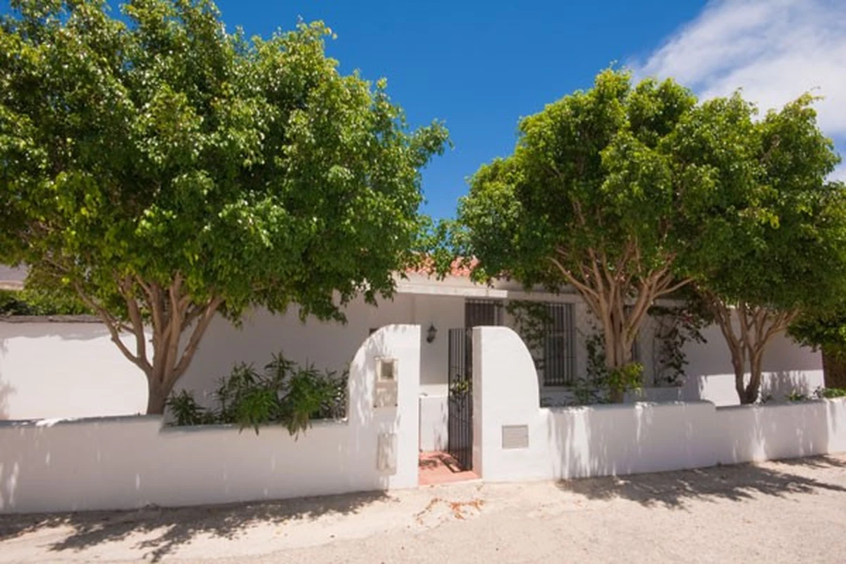 3-e898b2bb2a2fdfd06d2c39894dce8316