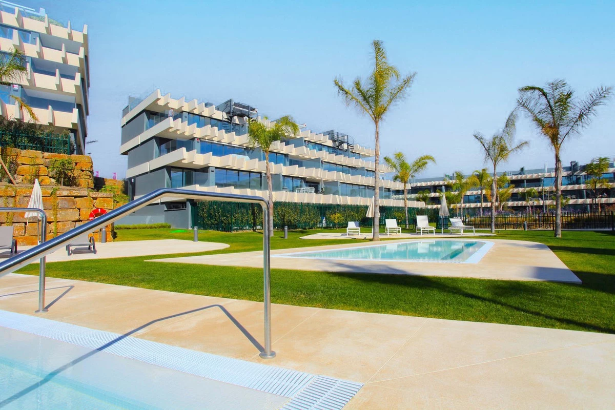 7-aa4cc561180b369757c0bb4af9886cd3