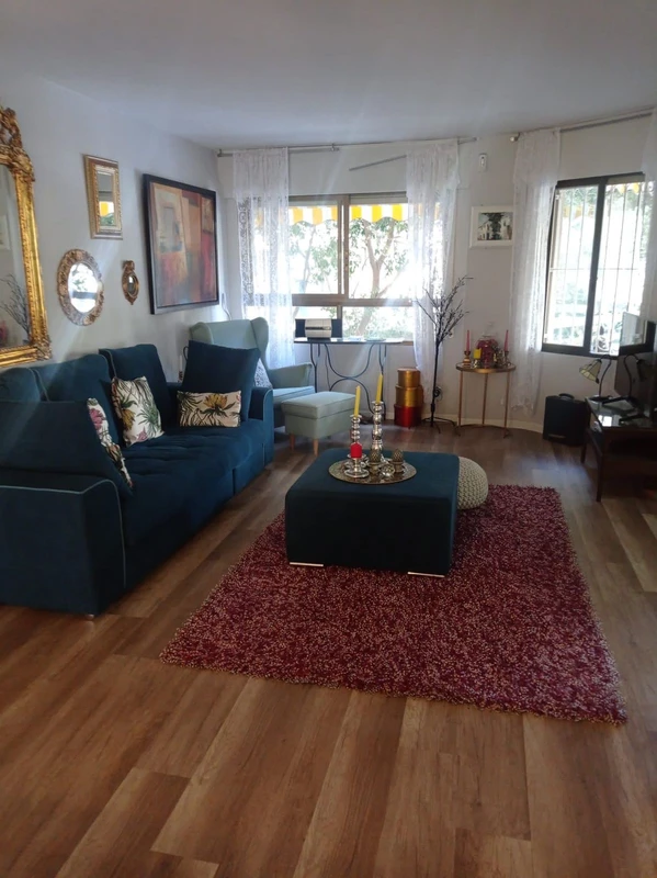 4-c23c0f86247804fa50226aecd8b0b2c8