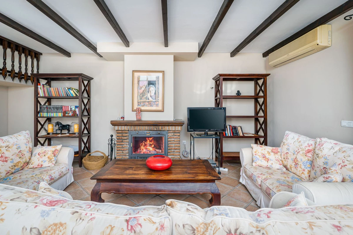 3-e898b2bb2a2fdfd06d2c39894dce8316