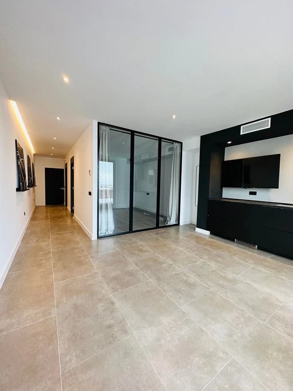 2-5bd7b9d04b45e33852eaf0ec6670150d