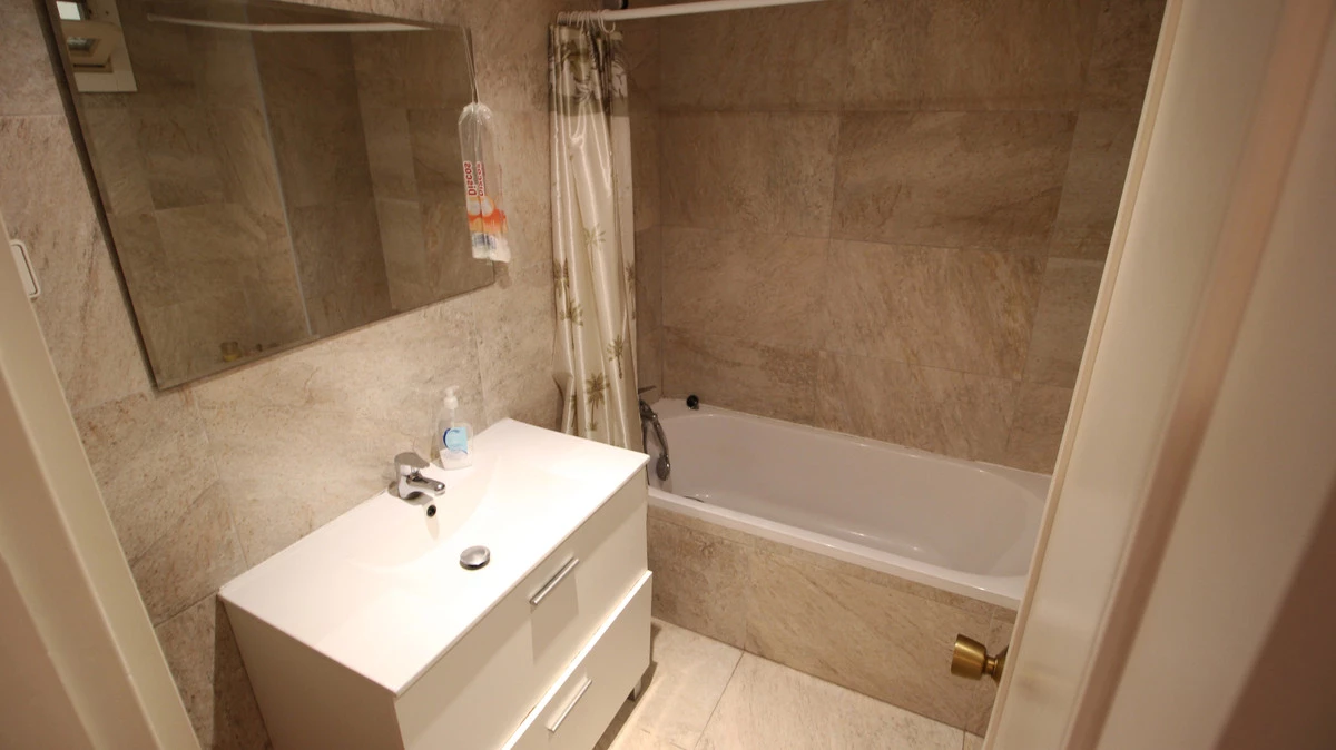 7-aa4cc561180b369757c0bb4af9886cd3