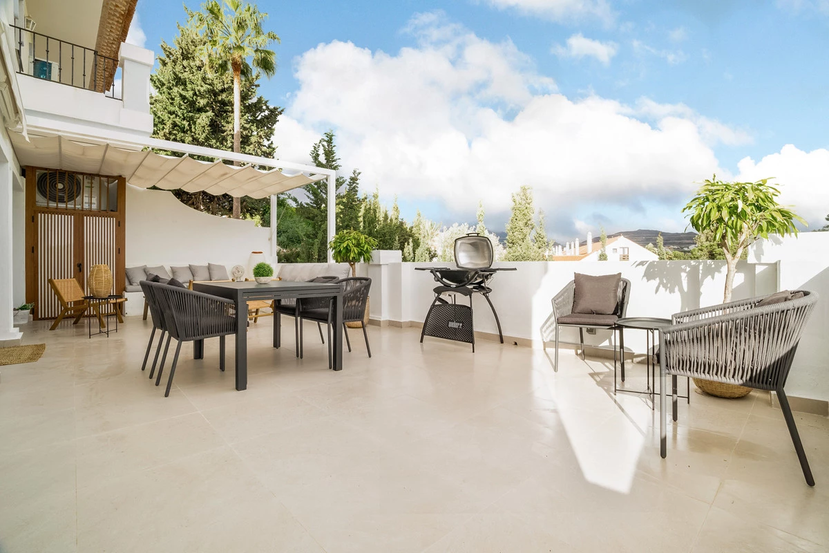 3-e898b2bb2a2fdfd06d2c39894dce8316