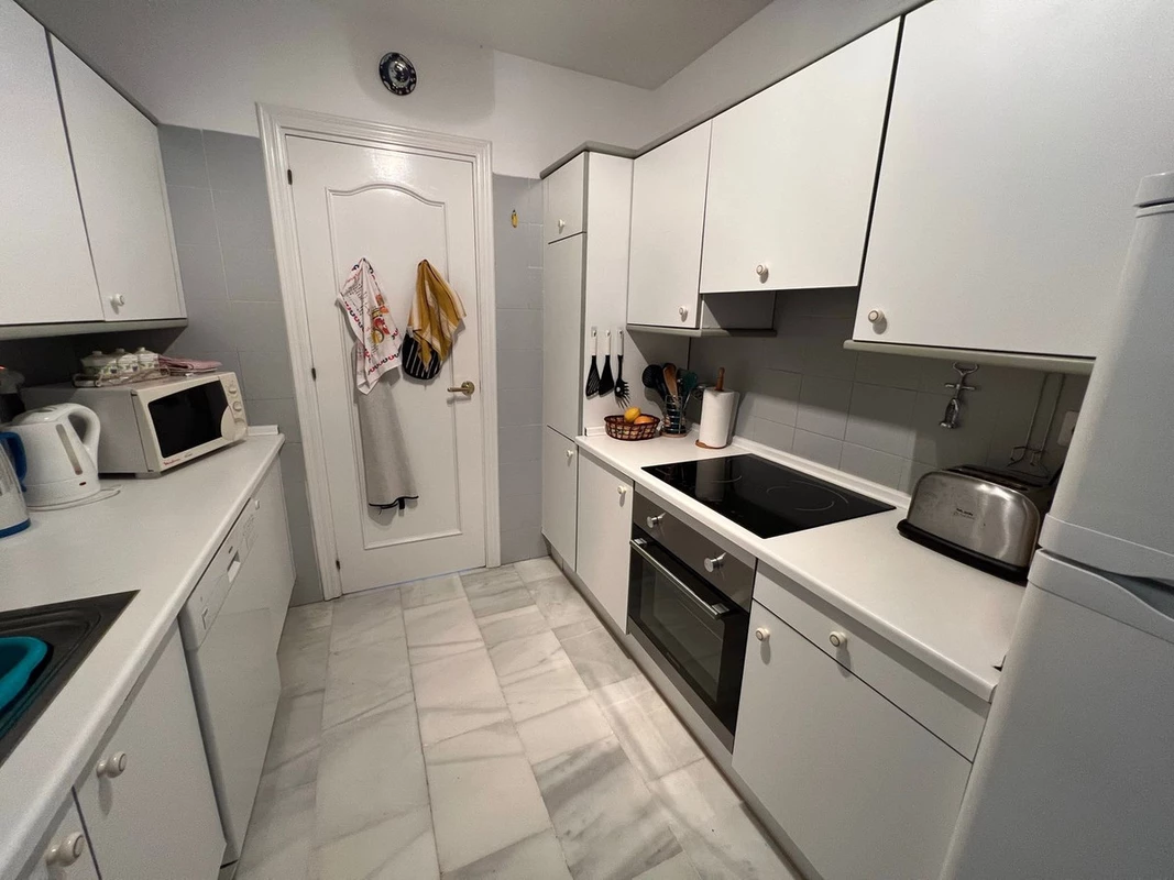 8-e64a9055bba3e77ac8aca3b893cdf826