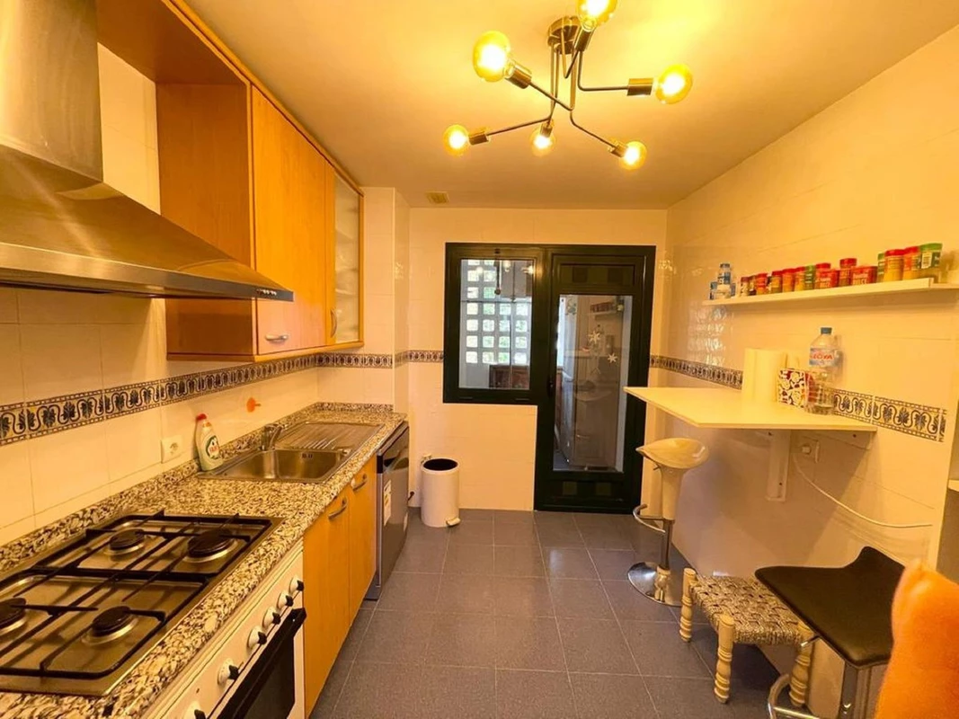 9-467d0cee5b725f3ef65f102a0c2e69c0