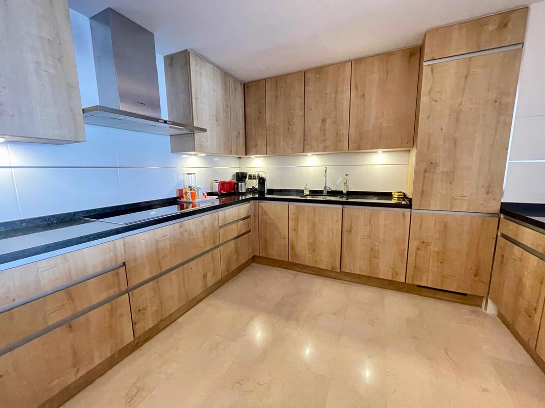 7-aa4cc561180b369757c0bb4af9886cd3