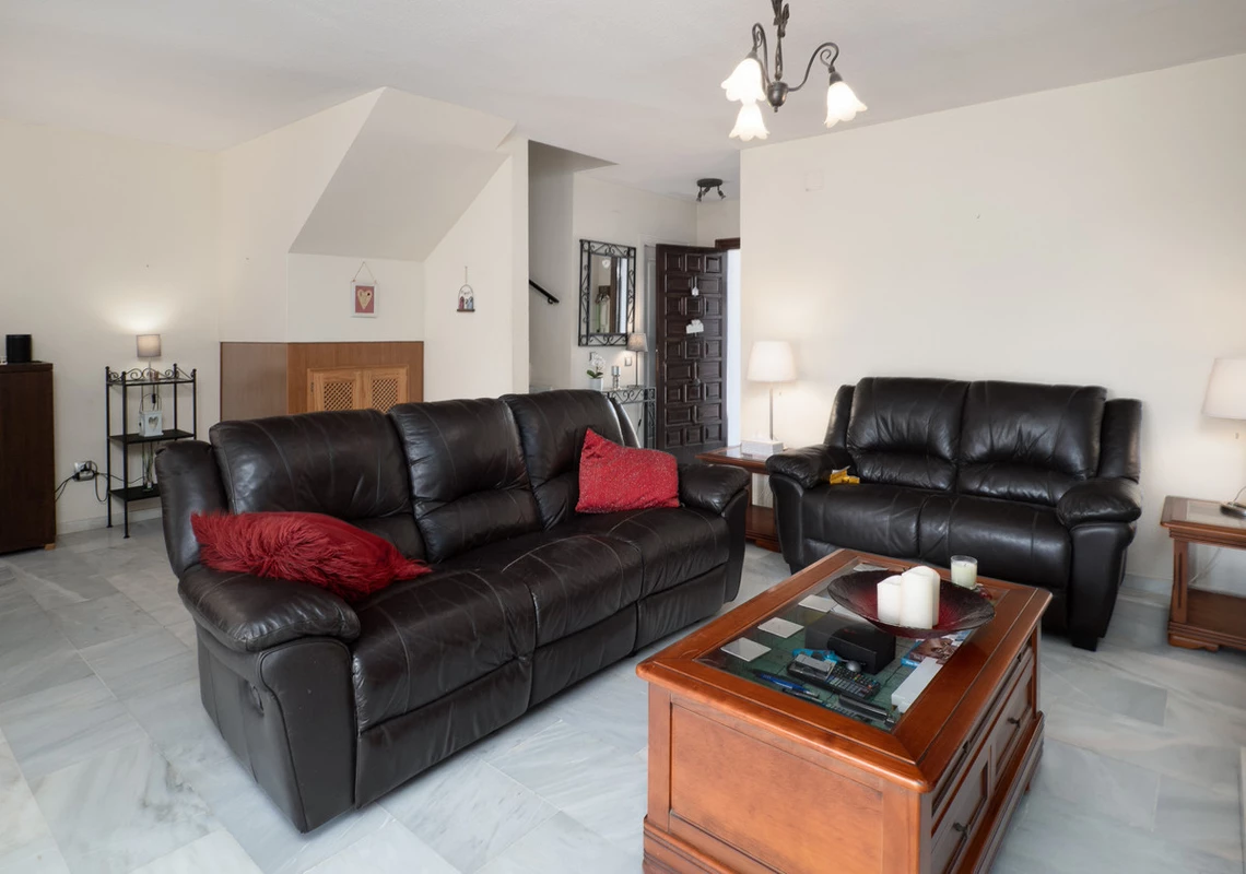 3-e898b2bb2a2fdfd06d2c39894dce8316