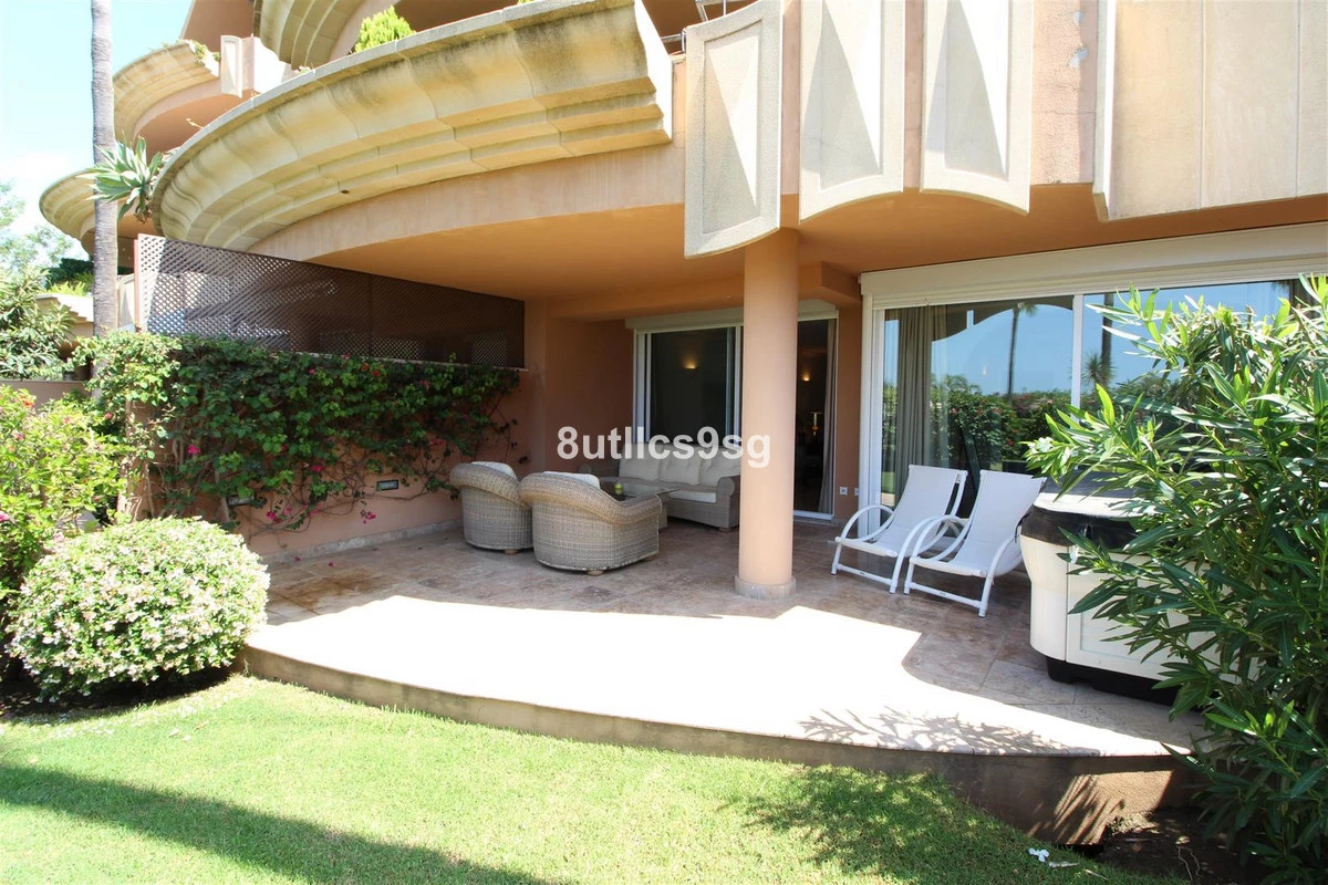 1-7980e48d732b6fc85c14b43b94d2aa54