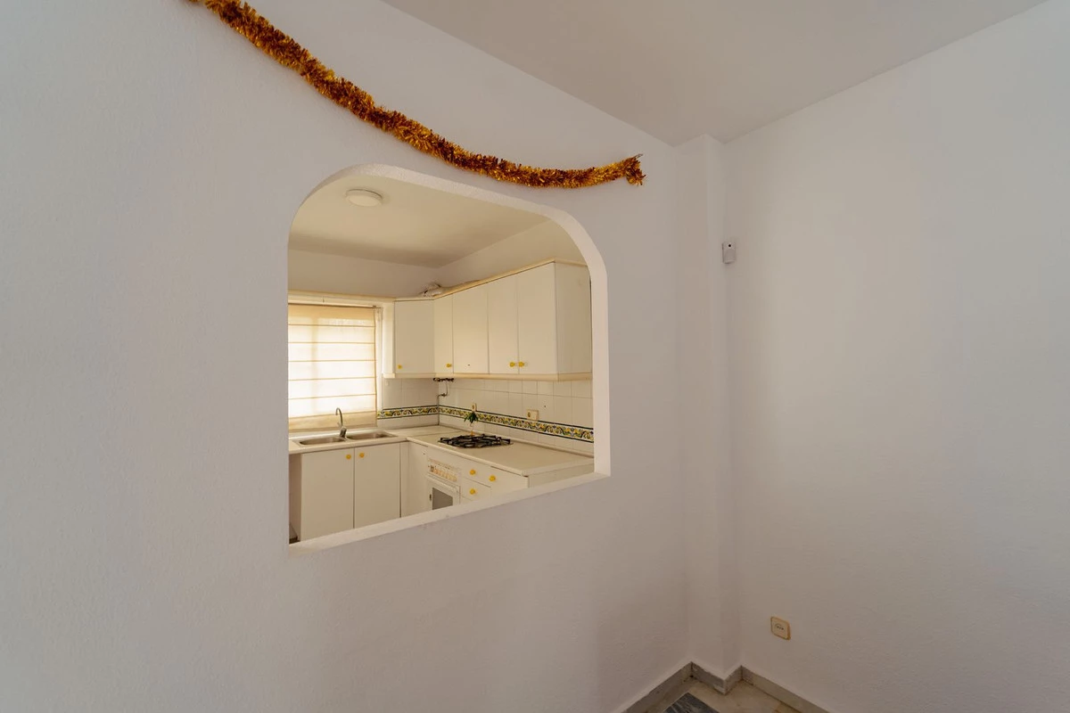 9-467d0cee5b725f3ef65f102a0c2e69c0