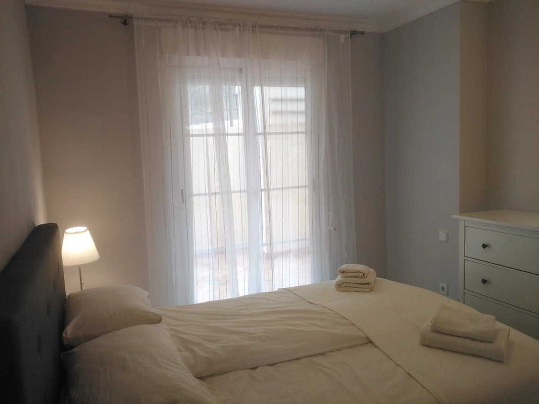 8-e64a9055bba3e77ac8aca3b893cdf826