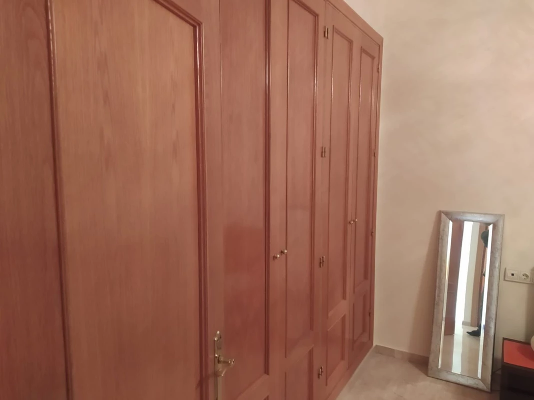 8-e64a9055bba3e77ac8aca3b893cdf826