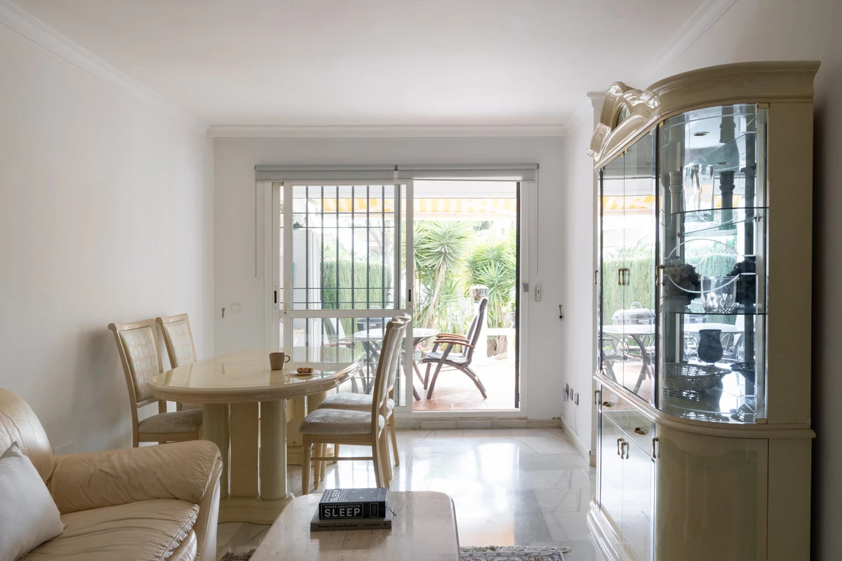 6-241328e1bcc9c0d8ce1222beb6c967a8