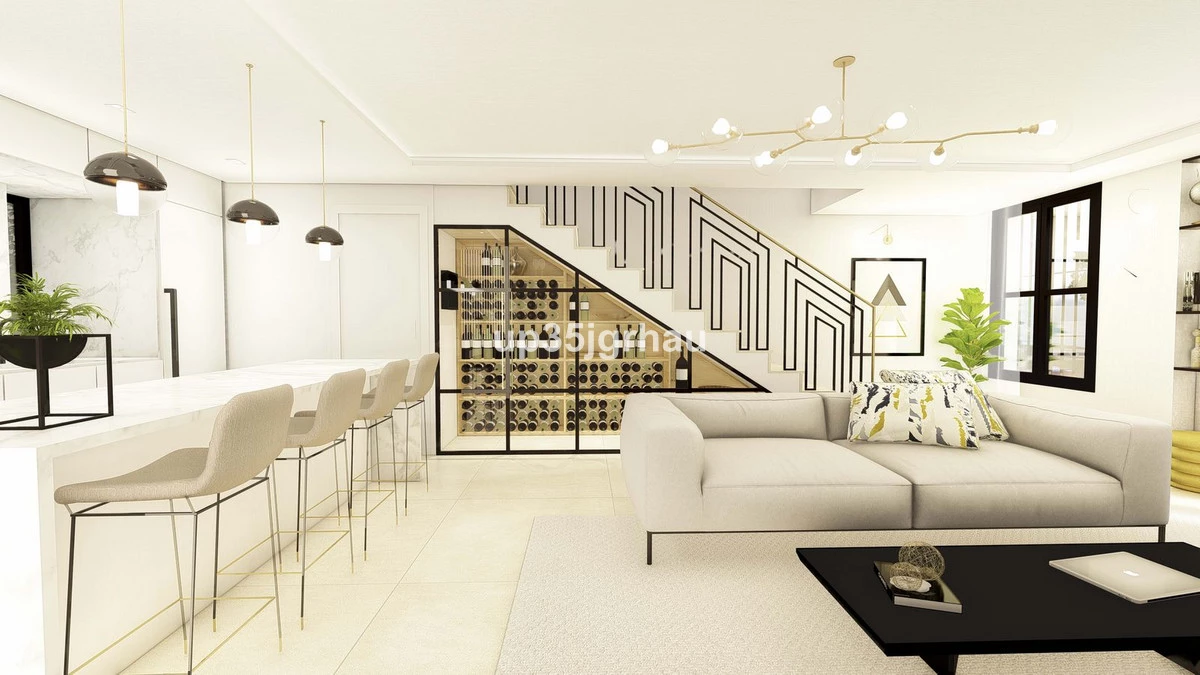 2-5bd7b9d04b45e33852eaf0ec6670150d