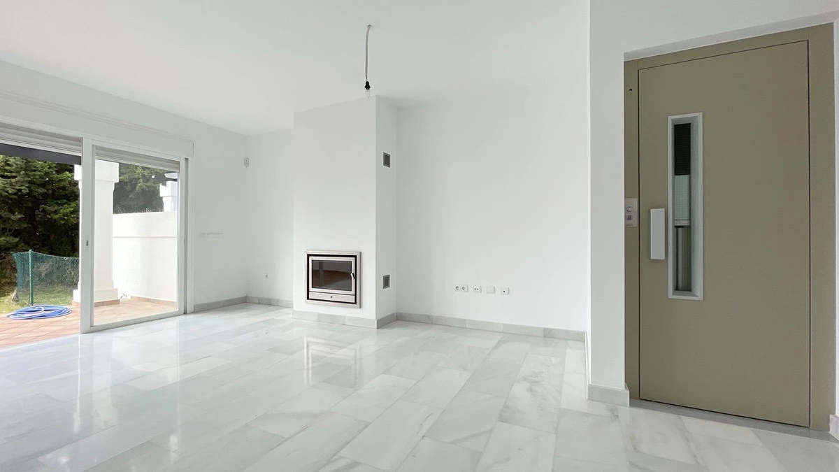 3-e898b2bb2a2fdfd06d2c39894dce8316