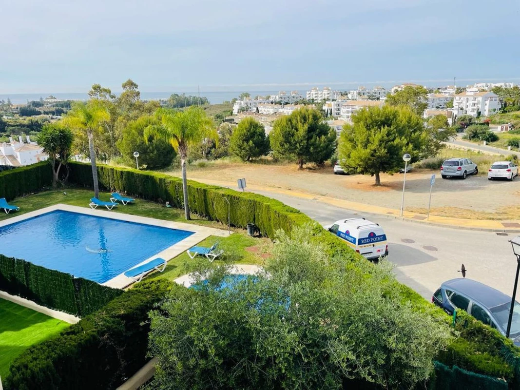 1-7980e48d732b6fc85c14b43b94d2aa54