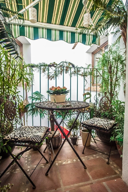 4-c23c0f86247804fa50226aecd8b0b2c8