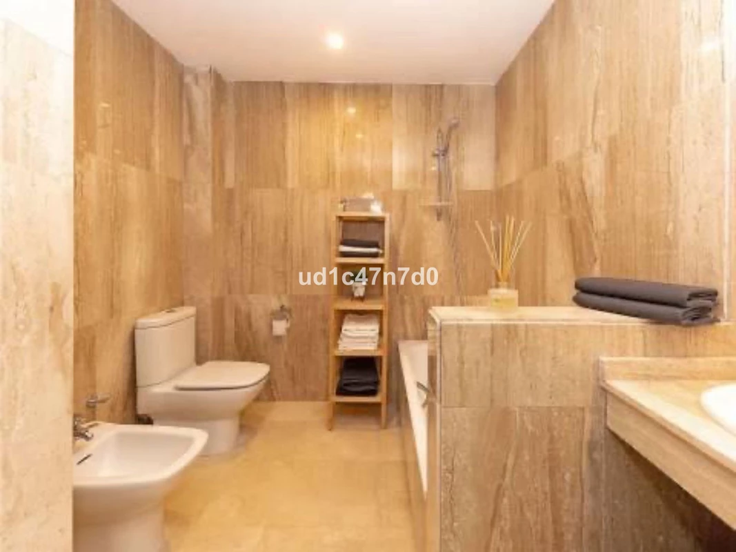 2-5bd7b9d04b45e33852eaf0ec6670150d