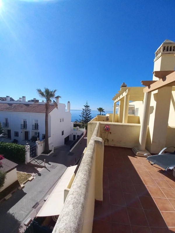 R4306342 | Townhouse in Estepona – € 445,000 – 3 beds, 3.5 baths