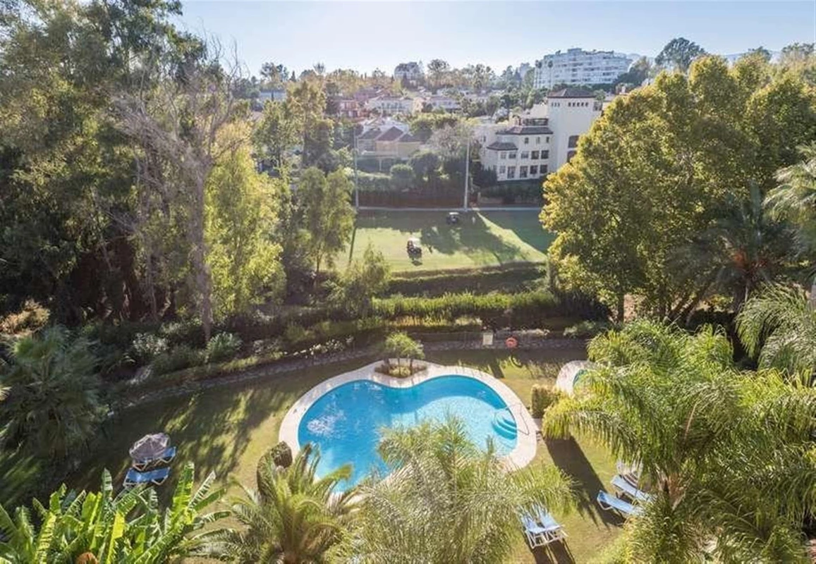 9-467d0cee5b725f3ef65f102a0c2e69c0