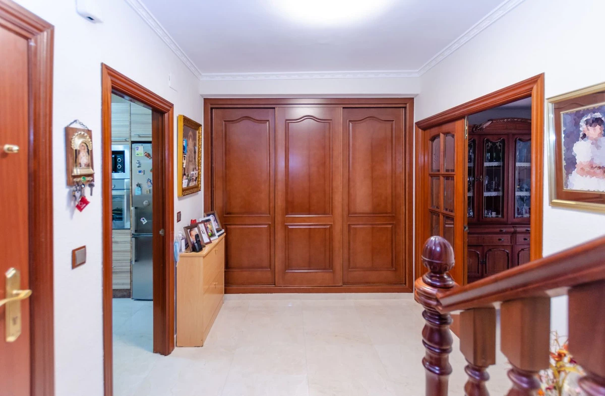 9-467d0cee5b725f3ef65f102a0c2e69c0