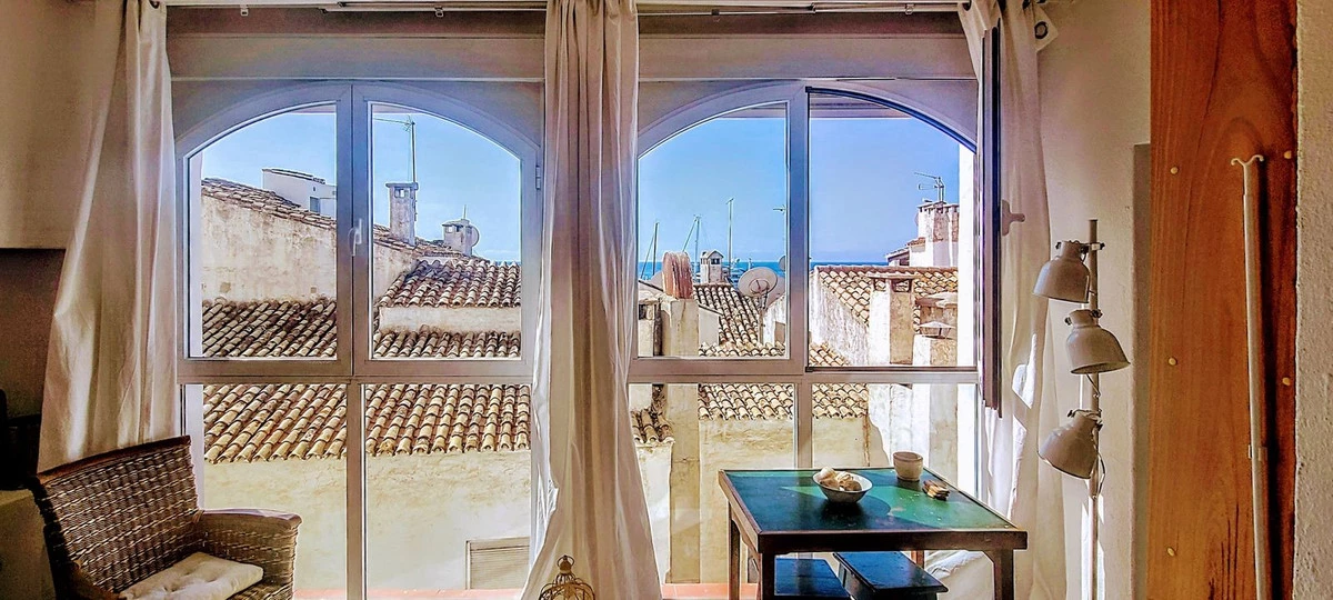 2-5bd7b9d04b45e33852eaf0ec6670150d