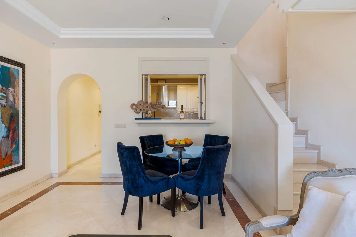 4-c23c0f86247804fa50226aecd8b0b2c8