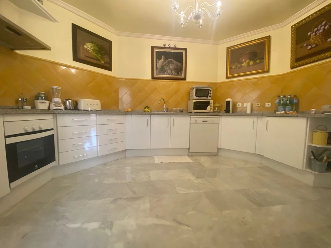 8-e64a9055bba3e77ac8aca3b893cdf826