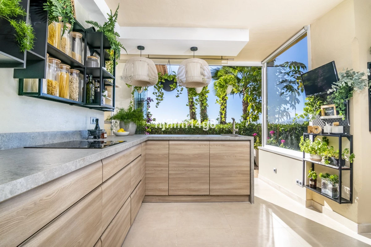 7-aa4cc561180b369757c0bb4af9886cd3