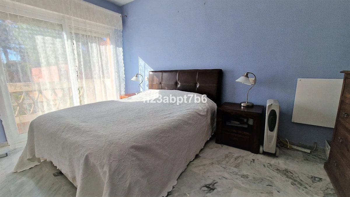 8-e64a9055bba3e77ac8aca3b893cdf826