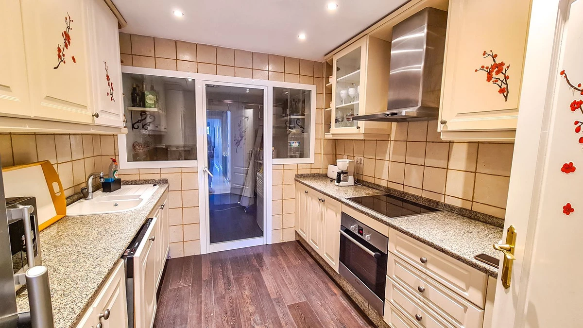 3-e898b2bb2a2fdfd06d2c39894dce8316