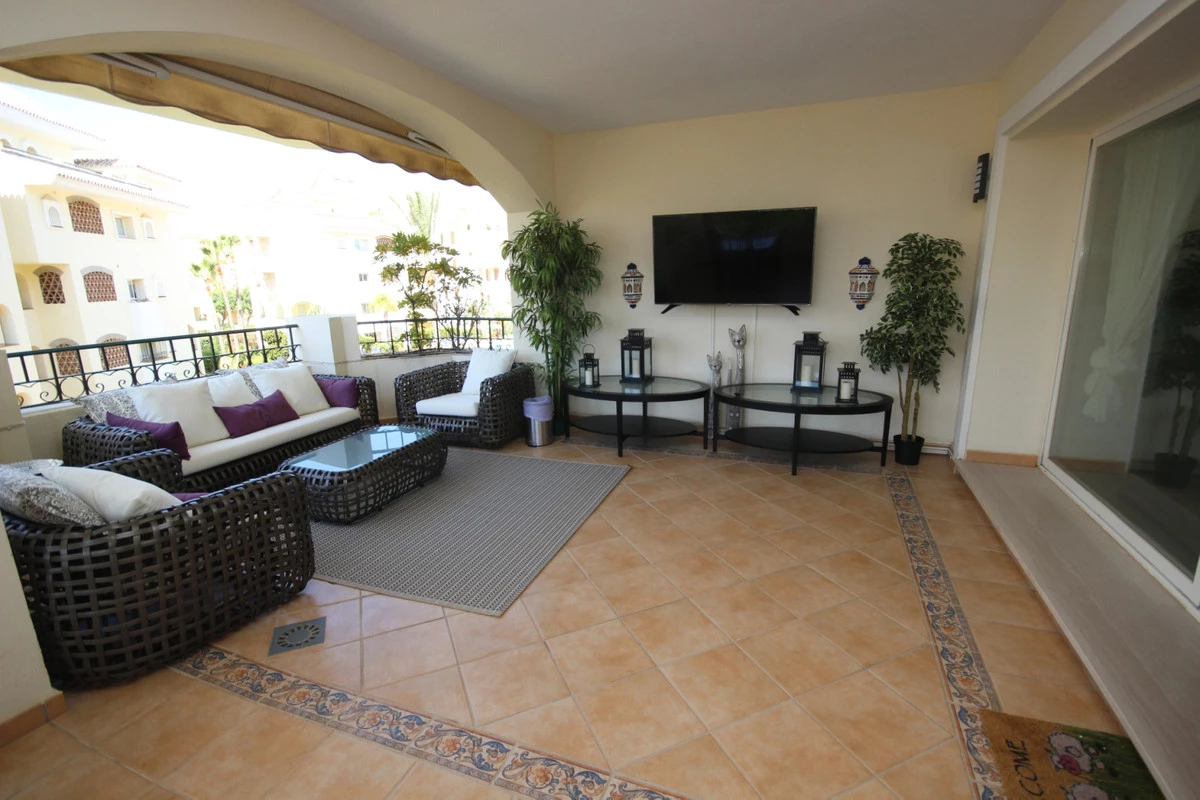 2-5bd7b9d04b45e33852eaf0ec6670150d