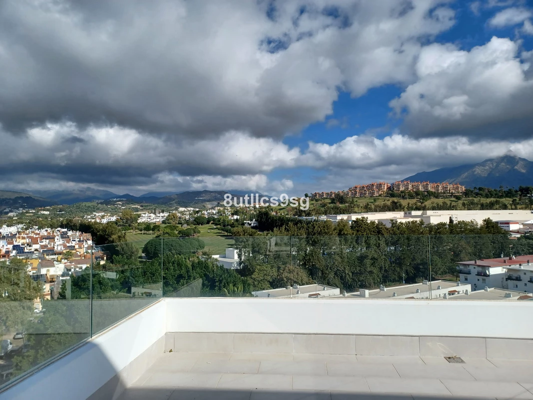 2-5bd7b9d04b45e33852eaf0ec6670150d