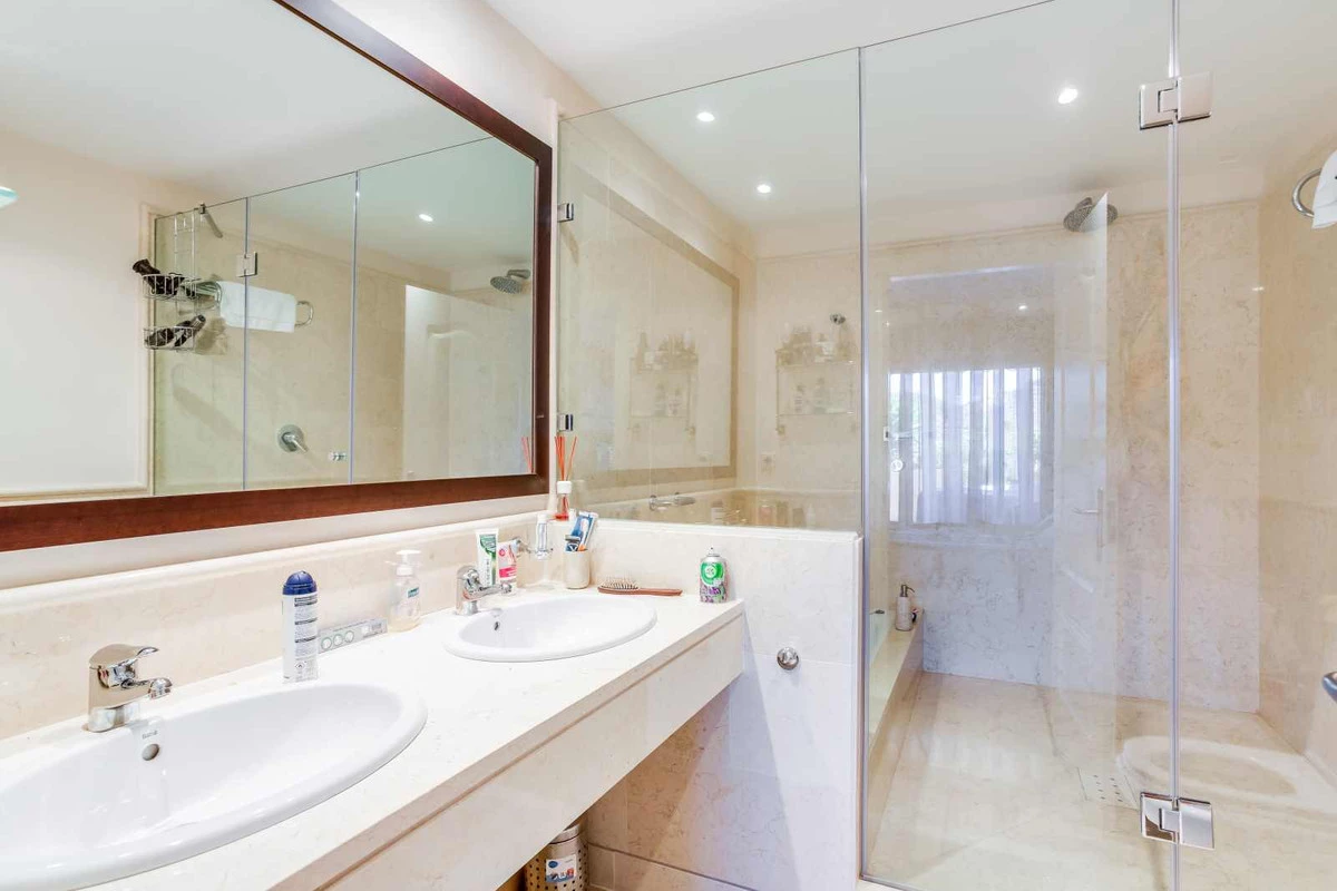 7-aa4cc561180b369757c0bb4af9886cd3