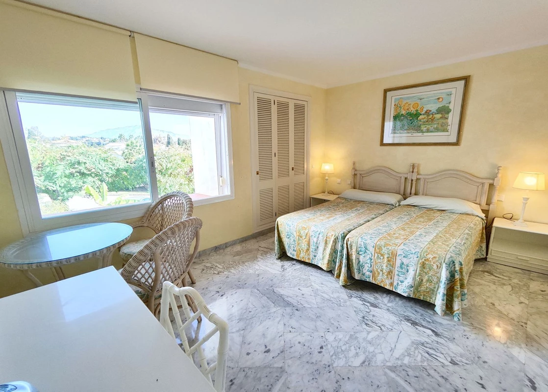 8-e64a9055bba3e77ac8aca3b893cdf826