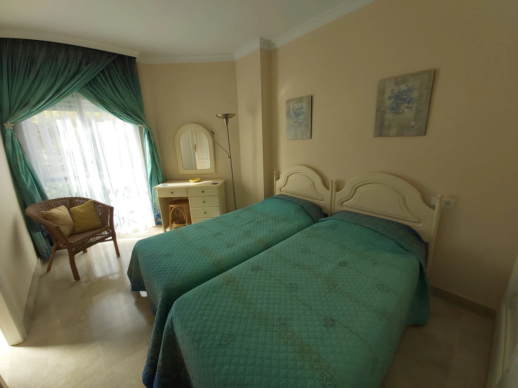 8-e64a9055bba3e77ac8aca3b893cdf826