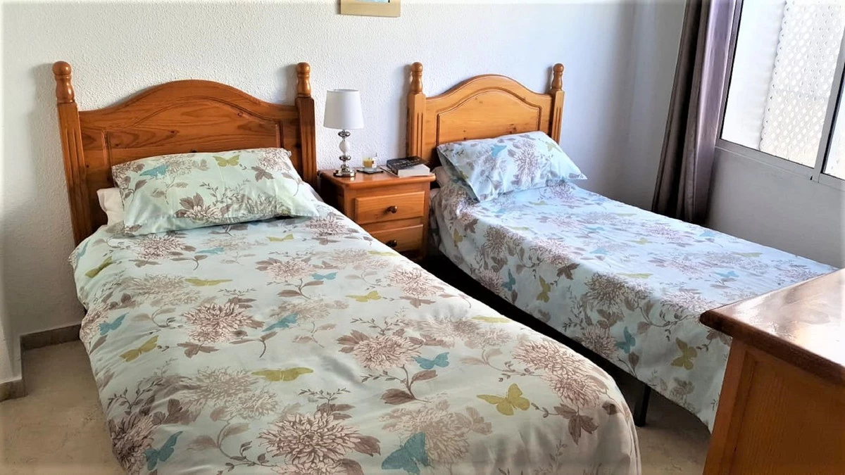 9-467d0cee5b725f3ef65f102a0c2e69c0