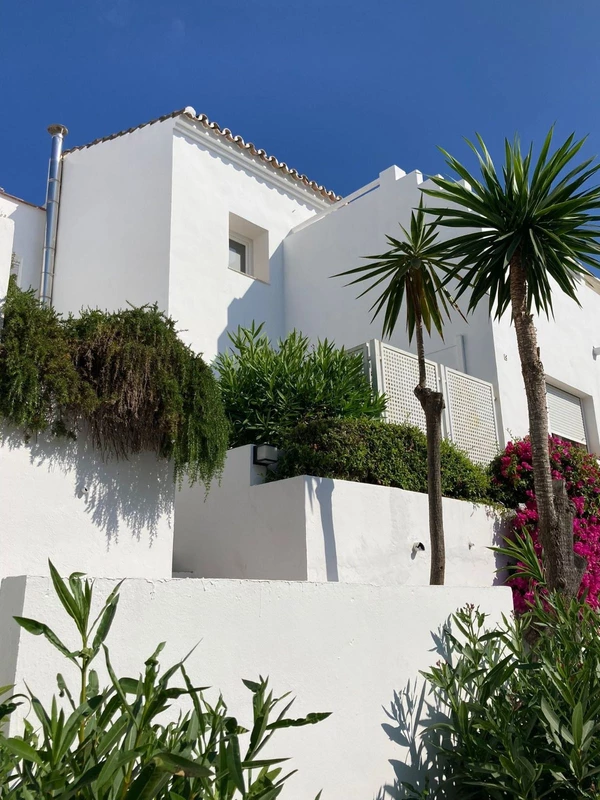 4-c23c0f86247804fa50226aecd8b0b2c8